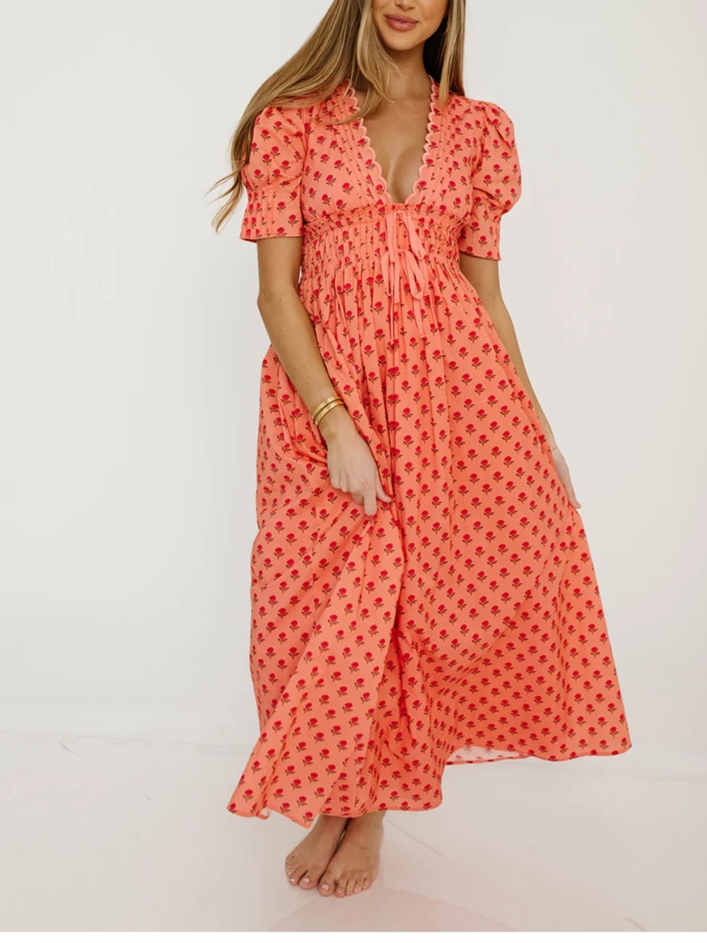 Women's Coral Puff-Sleeve Midi Dress - Picture 2 of 3